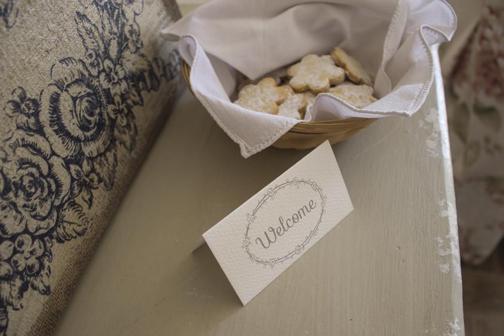 Bed and Breakfast Le Dolcezze Кроне Номер фото
